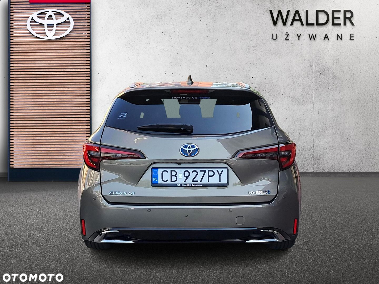 Toyota Corolla - 4