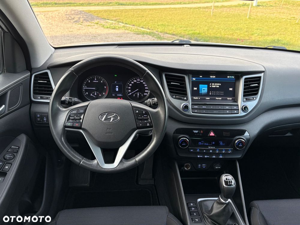 Hyundai Tucson blue 1.7 CRDi 2WD Style - 20