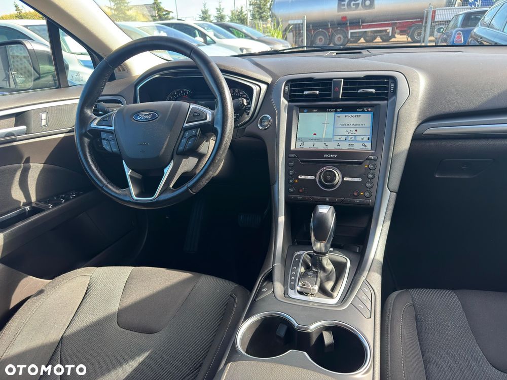 Ford Mondeo - 24