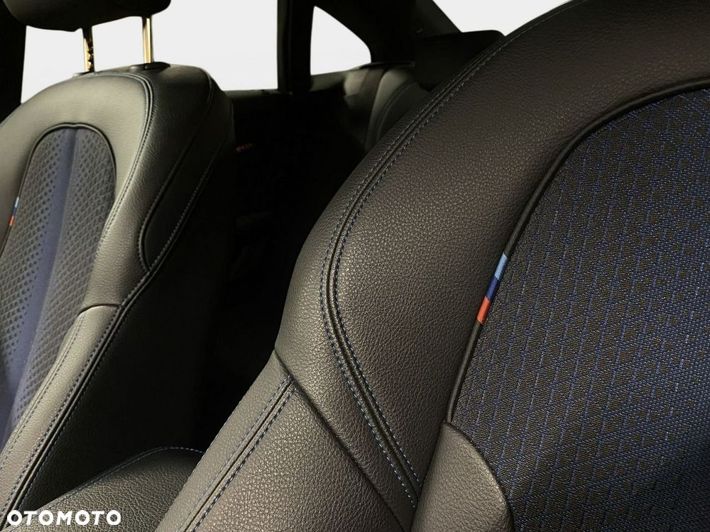 BMW Seria 2 220i - 15