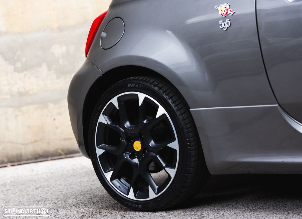 Abarth 595 1.4 T-Jet Competizione - 9