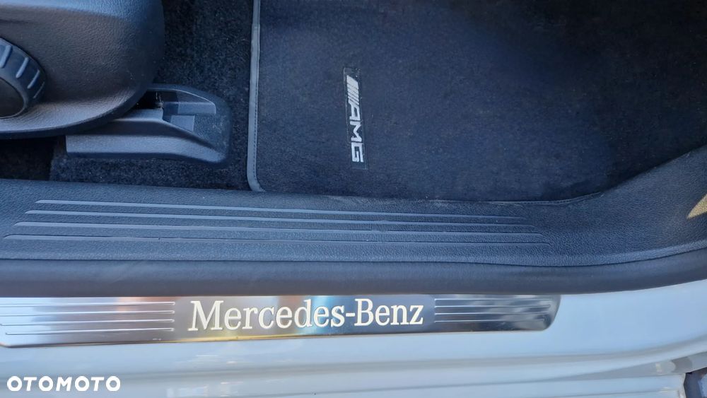 Mercedes-Benz Klasa A 200 AMG Line 7G-DCT - 5