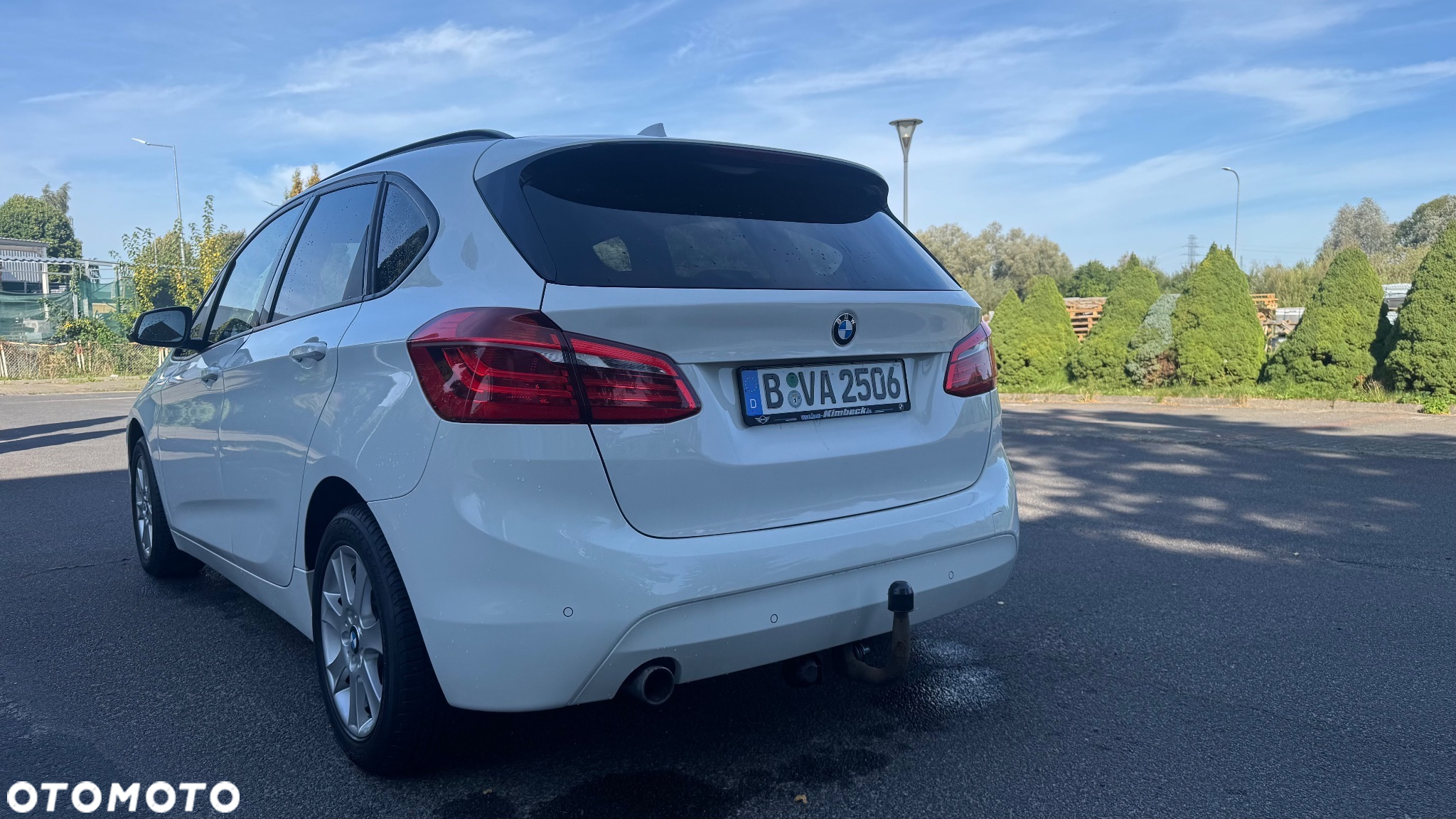 BMW Seria 2 218d - 20