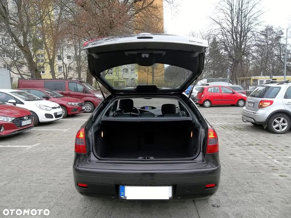 Citroën C5 HDi 135 Automatik Exclusive - 23