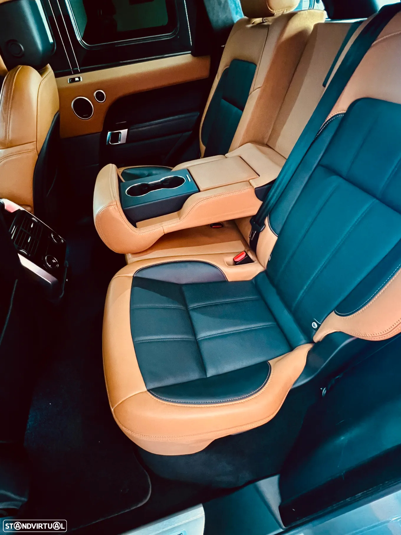 Land Rover Range Rover Sport 2.0 Si4 PHEV Autobiography Dynamic - 9
