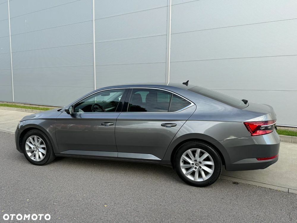 Skoda Superb 1.5 TSI Ambition DSG - 14