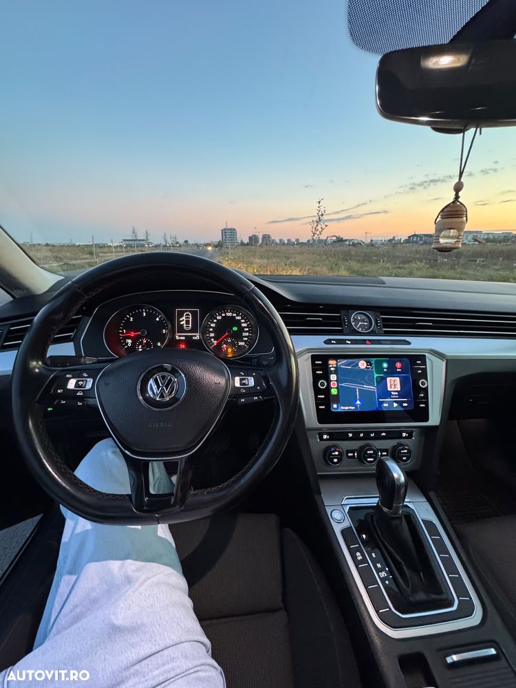 VOLKSWAGEN Passat 2018 — imagine 14