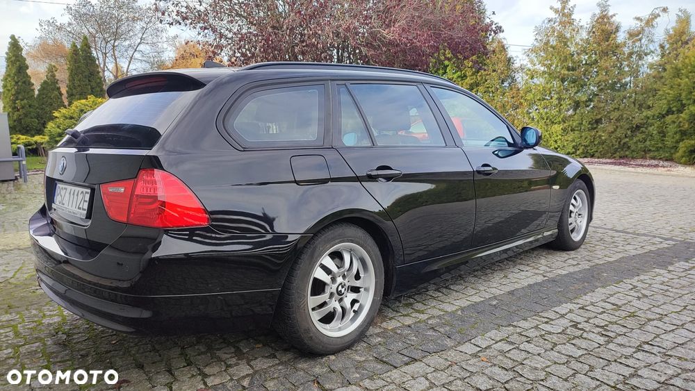 BMW Seria 3 320d - 7