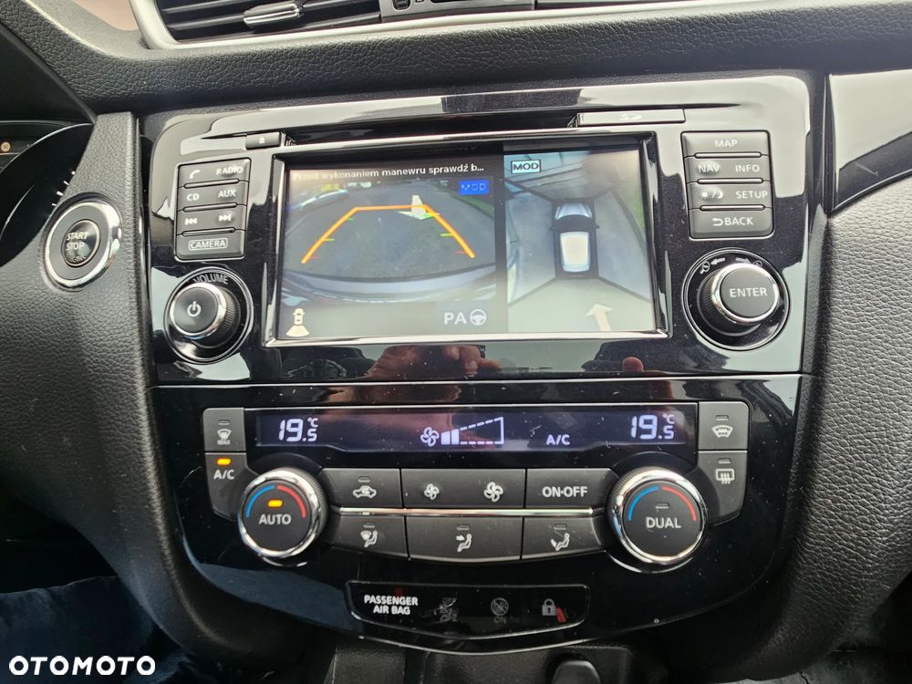 Nissan Qashqai 1.6 Tekna S/S - 22