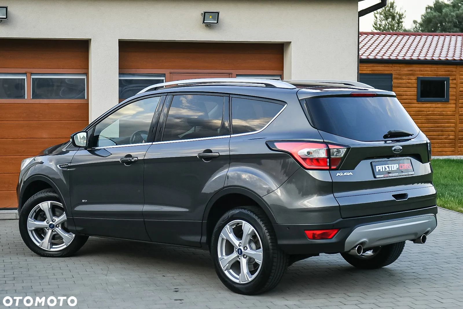 Ford Kuga 2.0 TDCi 4WD Titanium - 18