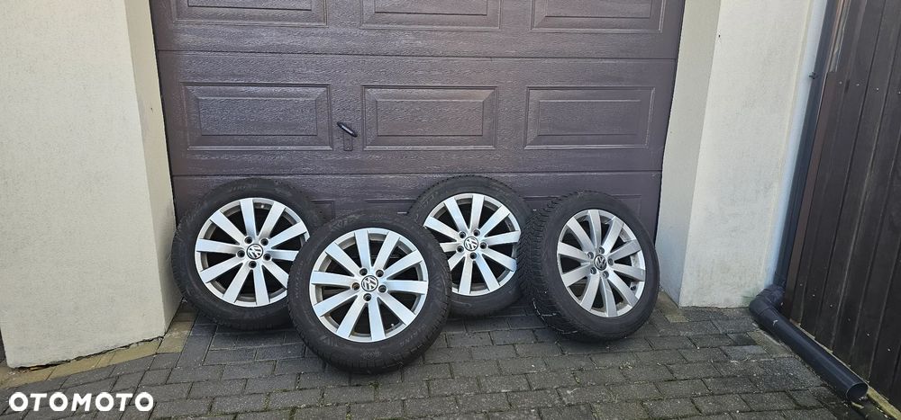 Volkswagen Passat - 5