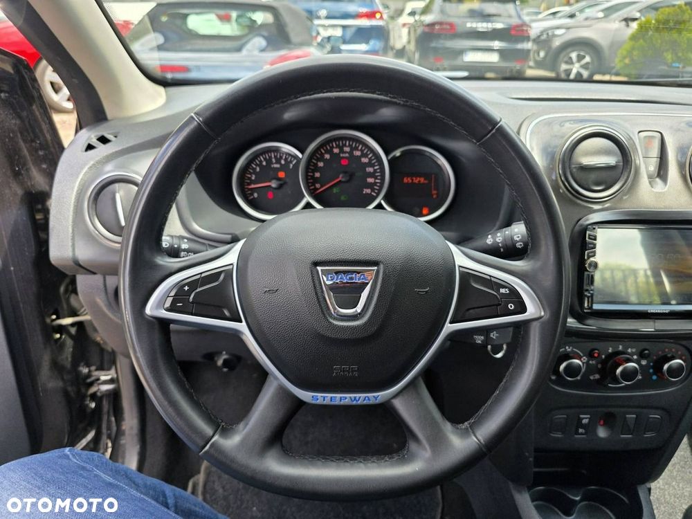 Dacia Sandero Stepway TCe 90 (S&S) Celebration - 10