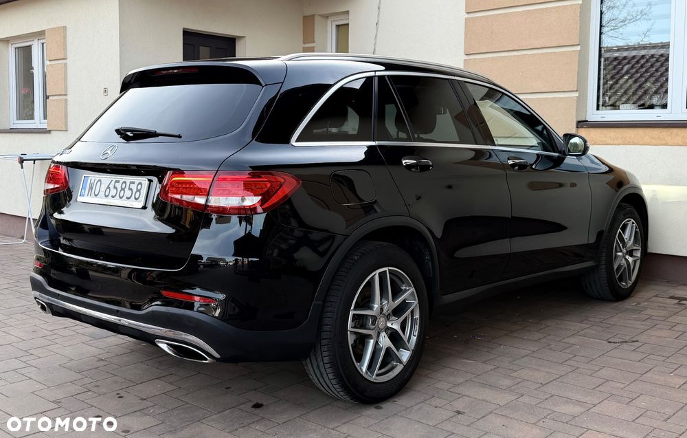 Mercedes-Benz GLC - 4
