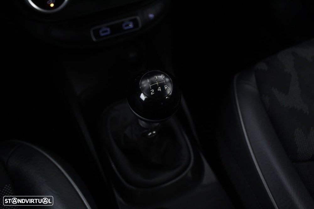 Fiat 500X 1.3 MJ City Cross - 31