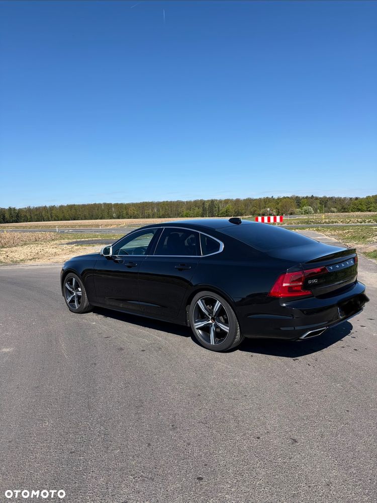 Volvo S90 D3 R-Design - 2