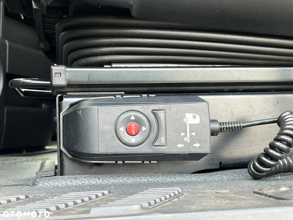 Mercedes-Benz ACTROS 1848 LS Giga Space - 14