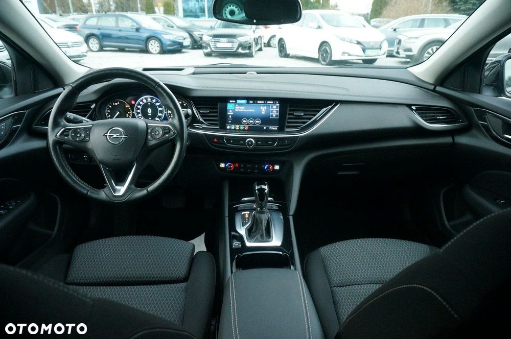 Opel Insignia 2.0 CDTI Business Elegance S&S - 10