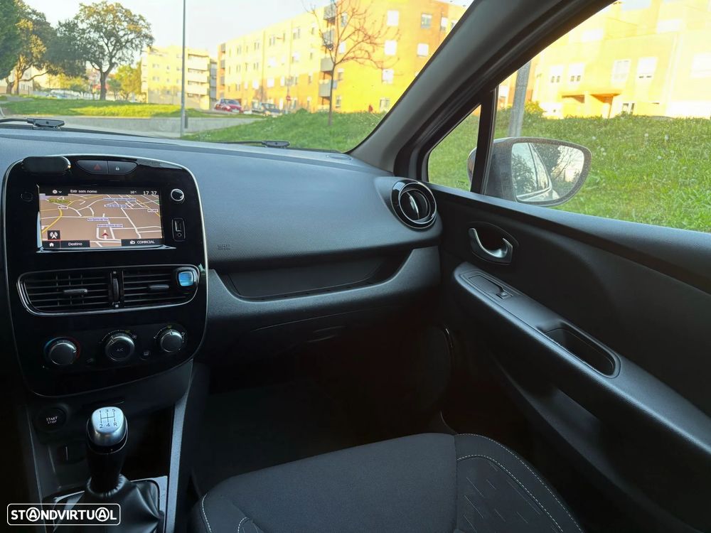 Renault Clio 0.9 TCe Limited Edition - 27