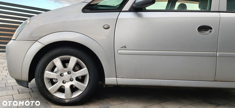 Opel Meriva - 12