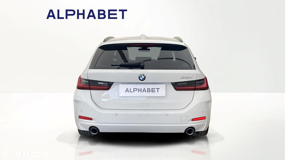BMW Seria 3 318d mHEV - 4