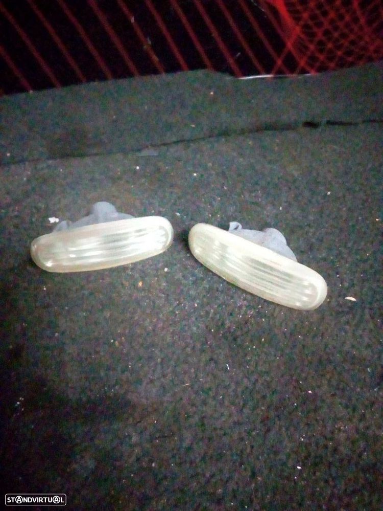 Piscas Guarda Lamas F.D Fiat Stilo (192_) - 1