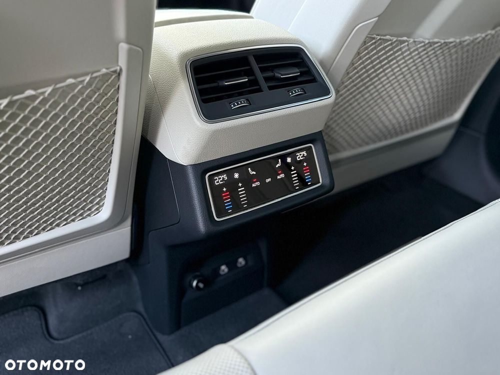 Audi e-tron 55 Quattro S Line - 18