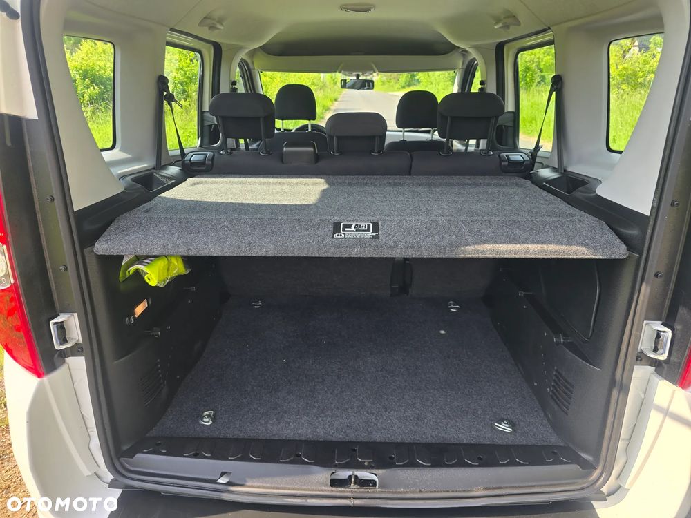 Fiat Doblo 1.3 Multijet 16V Active - 17