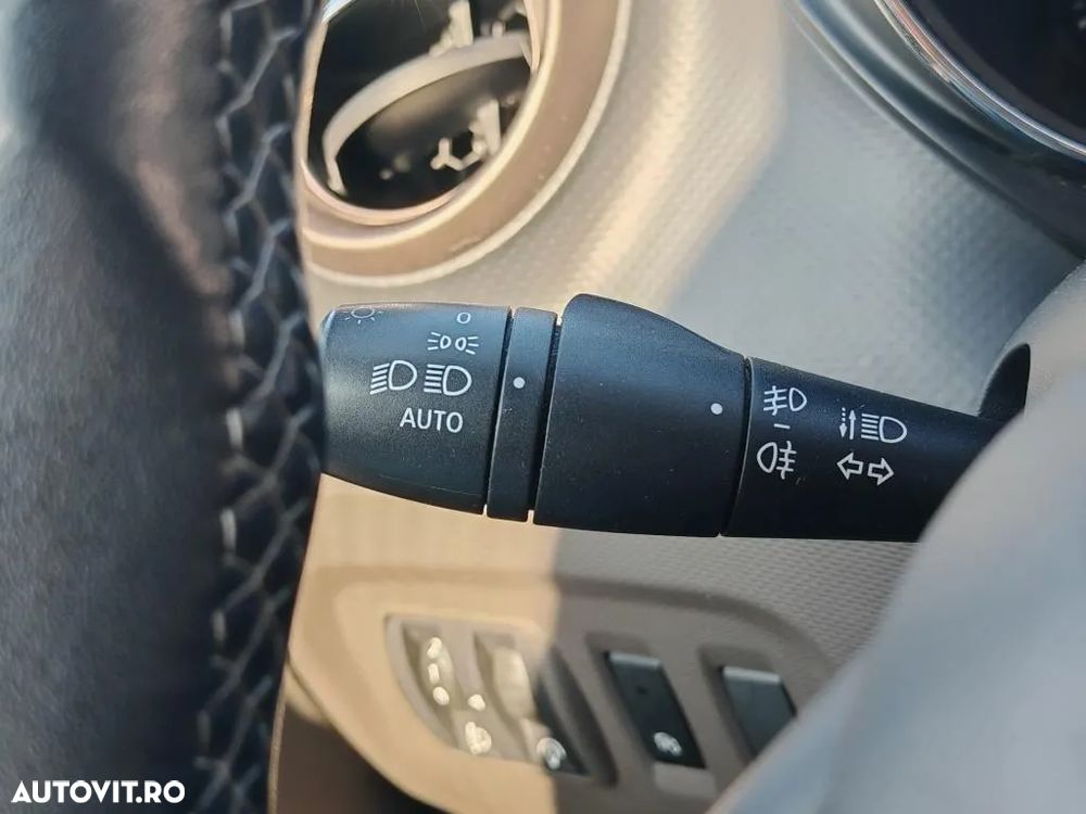 Renault Captur (ENERGY) TCe 90 BOSE EDITION - 20