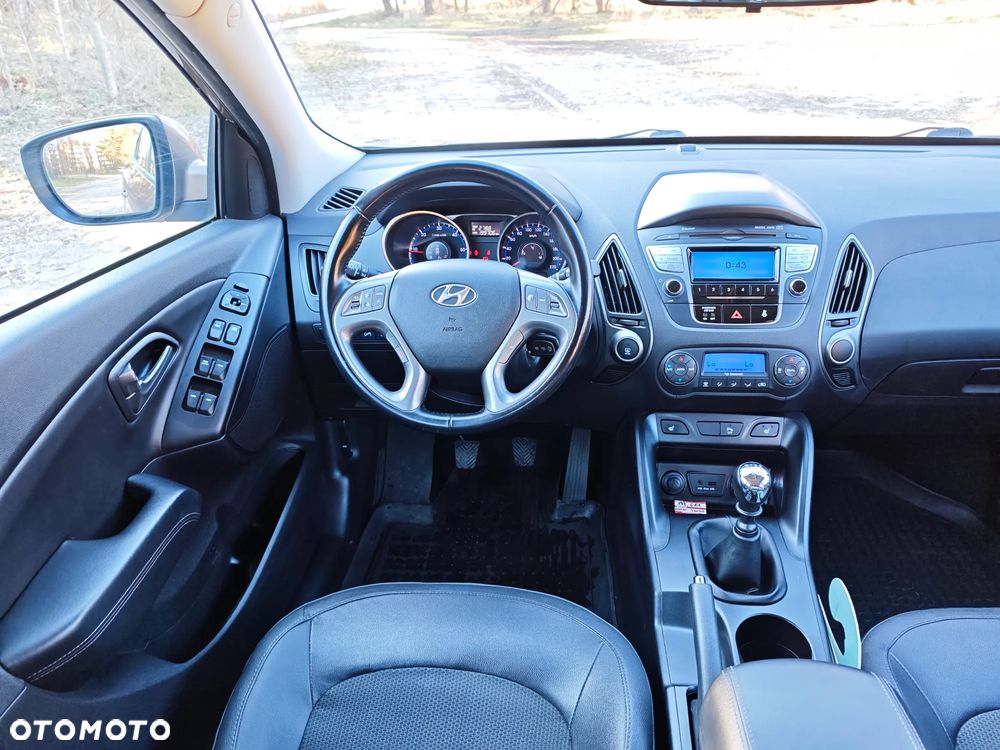 Hyundai ix35 1.7 CRDi 2WD blue Style - 20