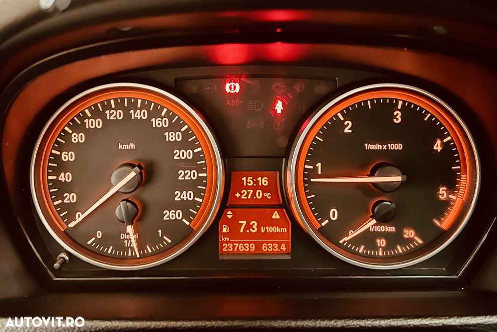 BMW X1 xDrive20d - 17