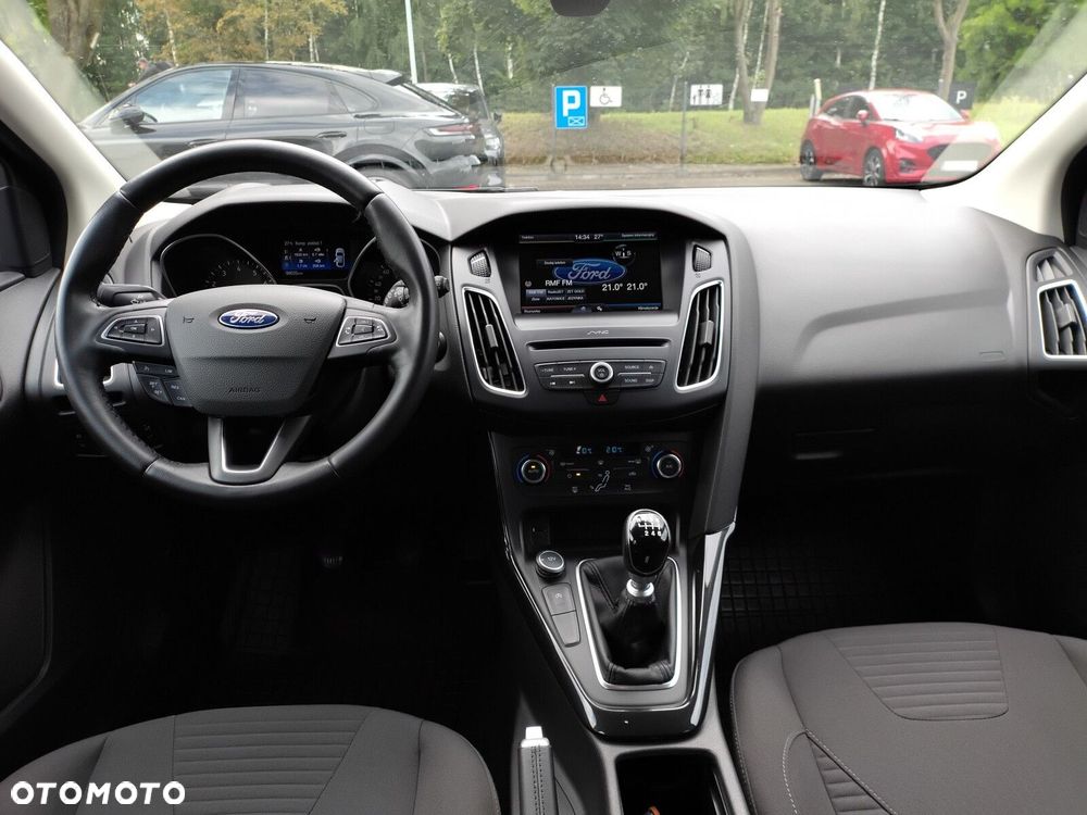 Ford Focus 1.5 EcoBoost Titanium ASS - 11