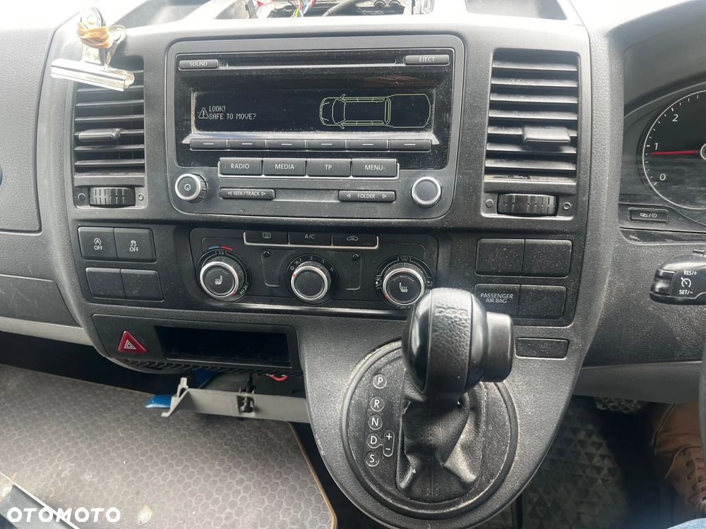 Volkswagen Transporter T5 Lift 140KM 7 biegów DSG Automat - 6