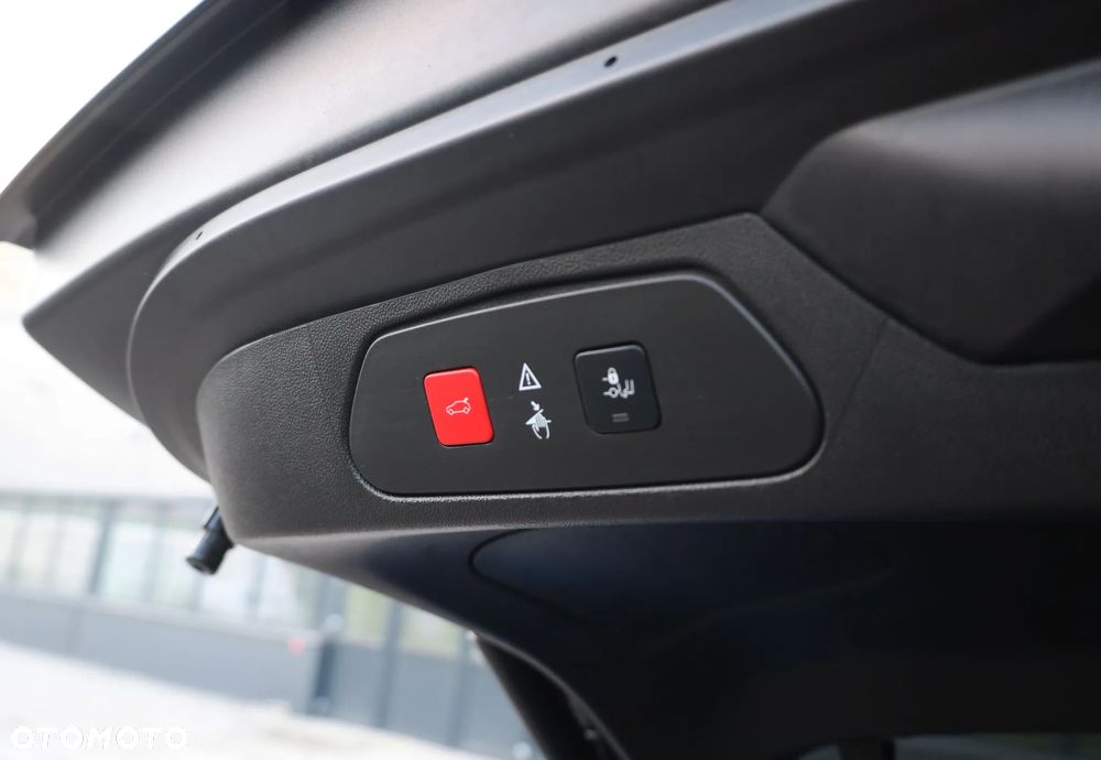 Opel Grandland X Plug-in-Hybrid4 1.6 DI Start/Stop Ultimate - 33