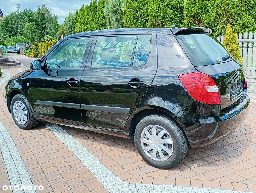 Skoda Fabia 1.4 16V Elegance - 11