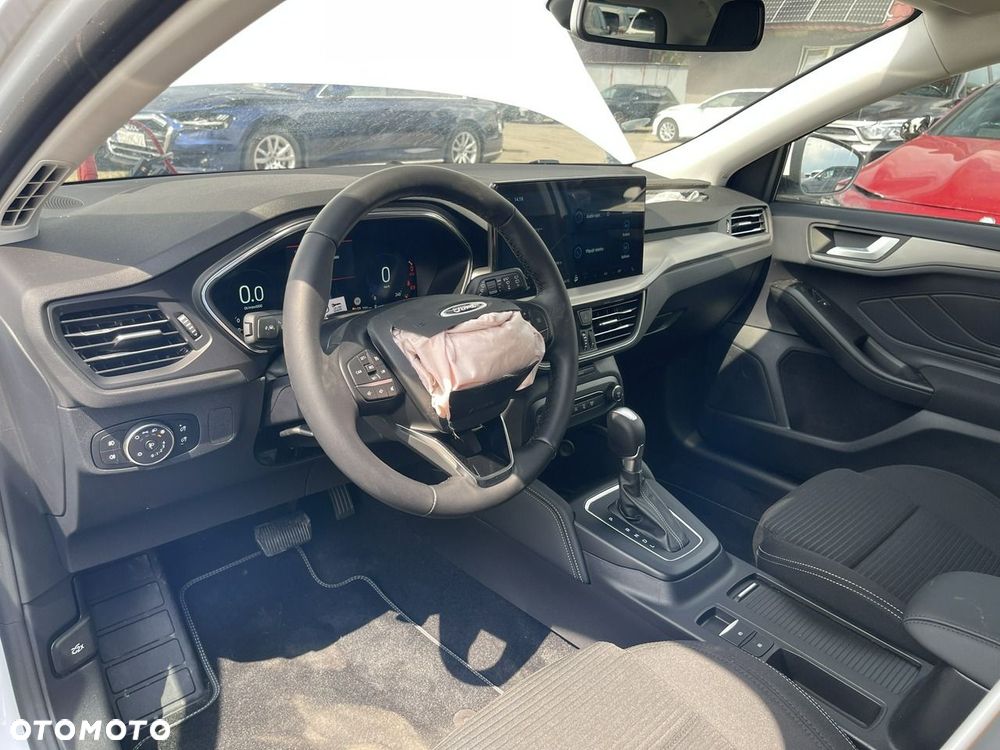 Ford Focus 1.0 EcoBoost Hybrid ST-LINE STYLE - 10
