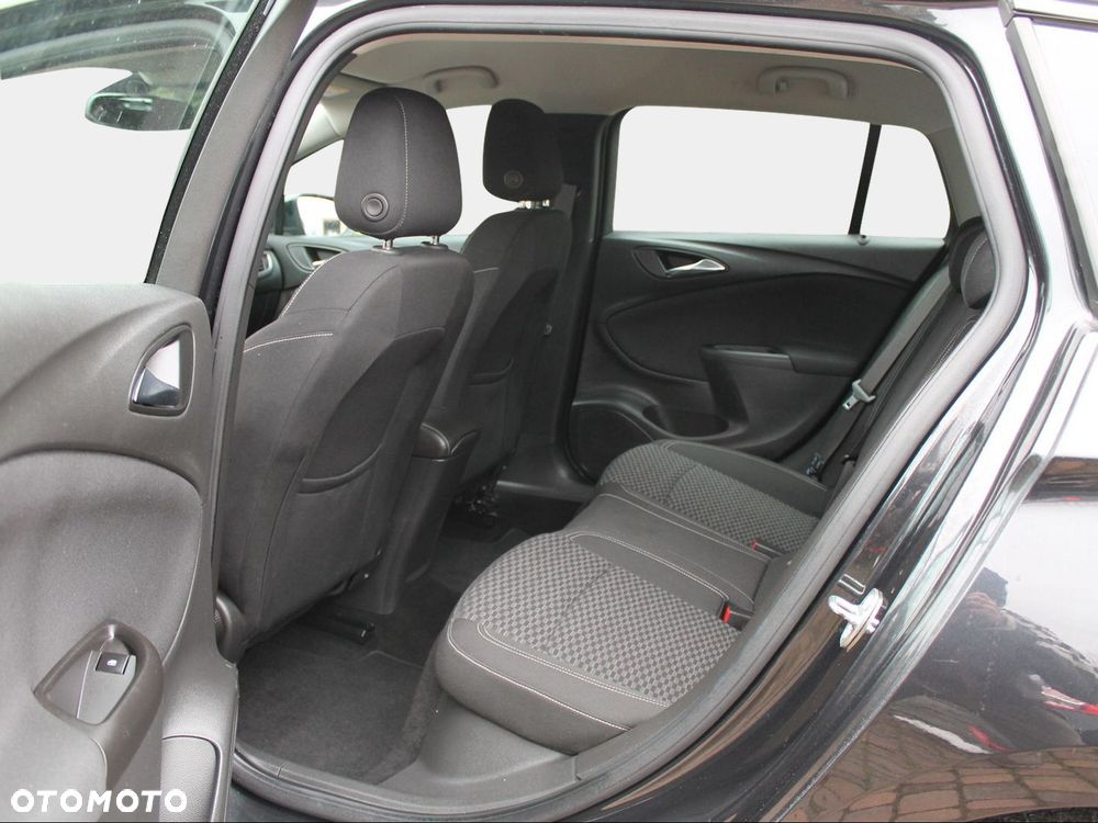 Opel Astra 1.6 CDTI Elite - 34