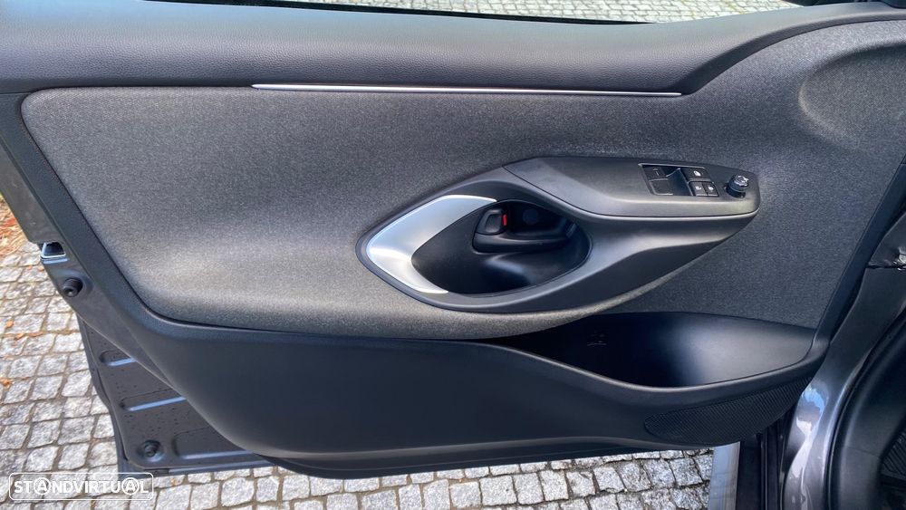 Toyota Yaris 1.5 HDF Comfort - 20