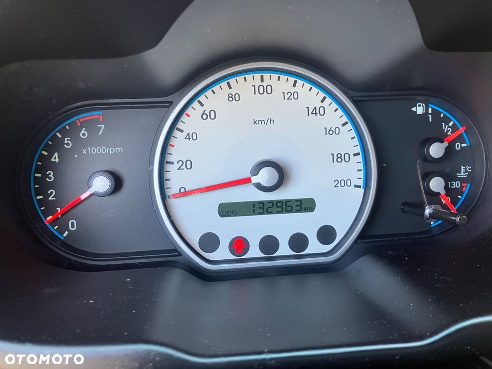 Hyundai i10 1.1 Style - 11