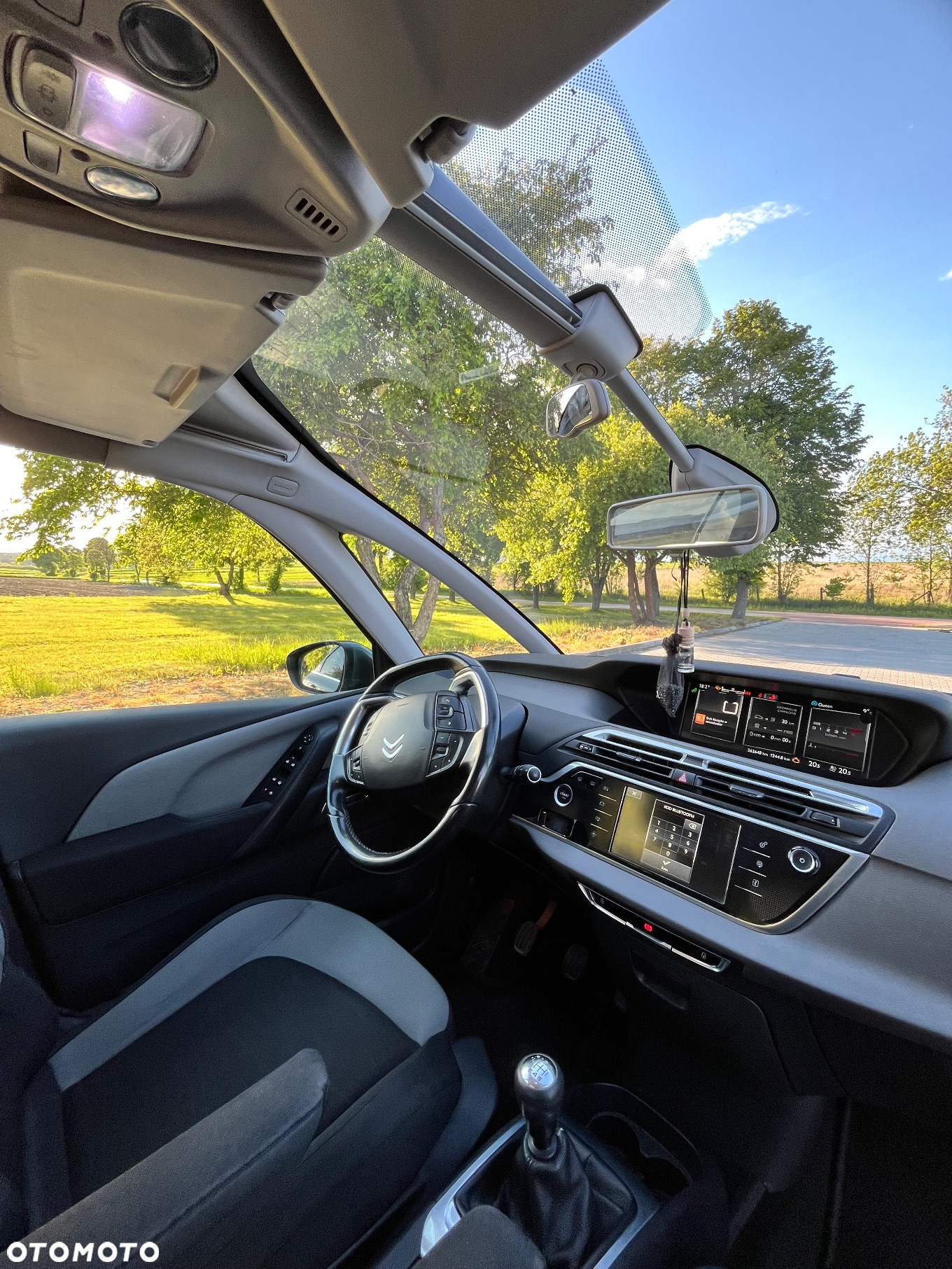 Citroën C4 Picasso e-HDi 115 Intensive - 10