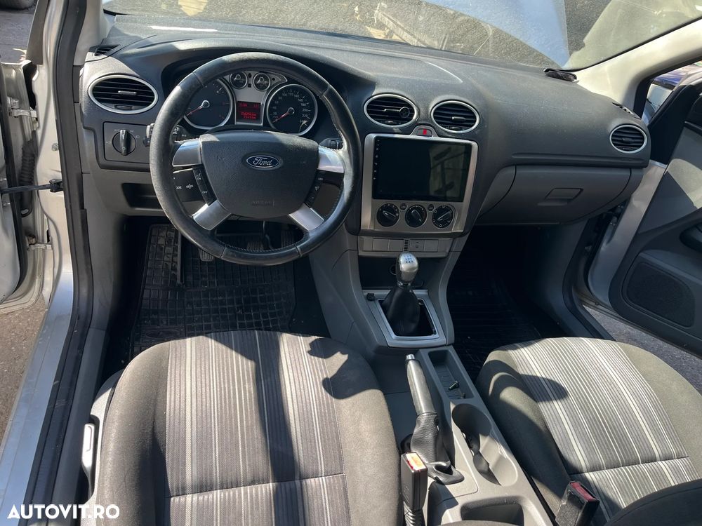 Dezmembrez Ford Focus 2 facelift 1,8 TDCI 2009 - 8