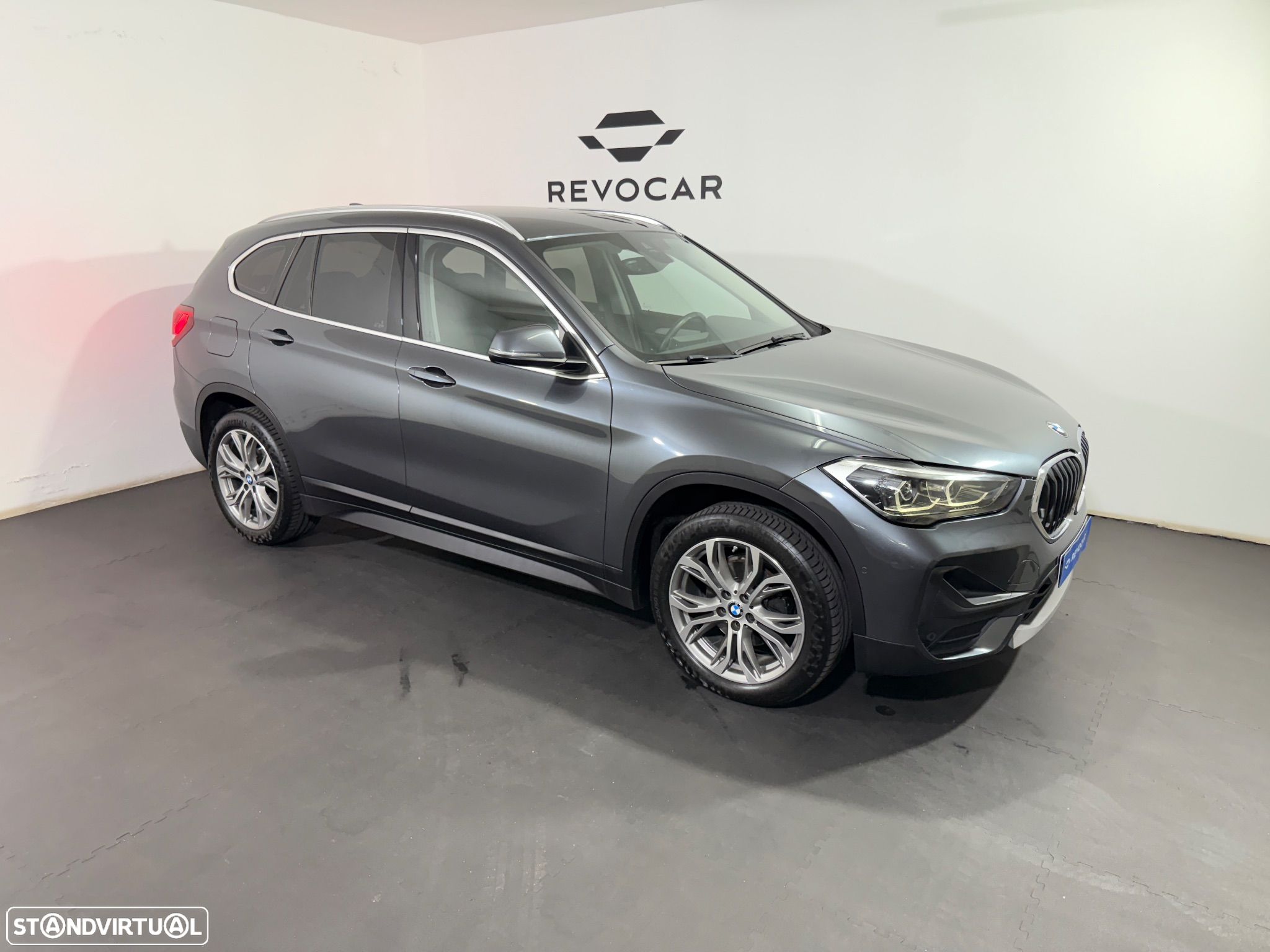 BMW X1 16 d sDrive Line Sport - 1