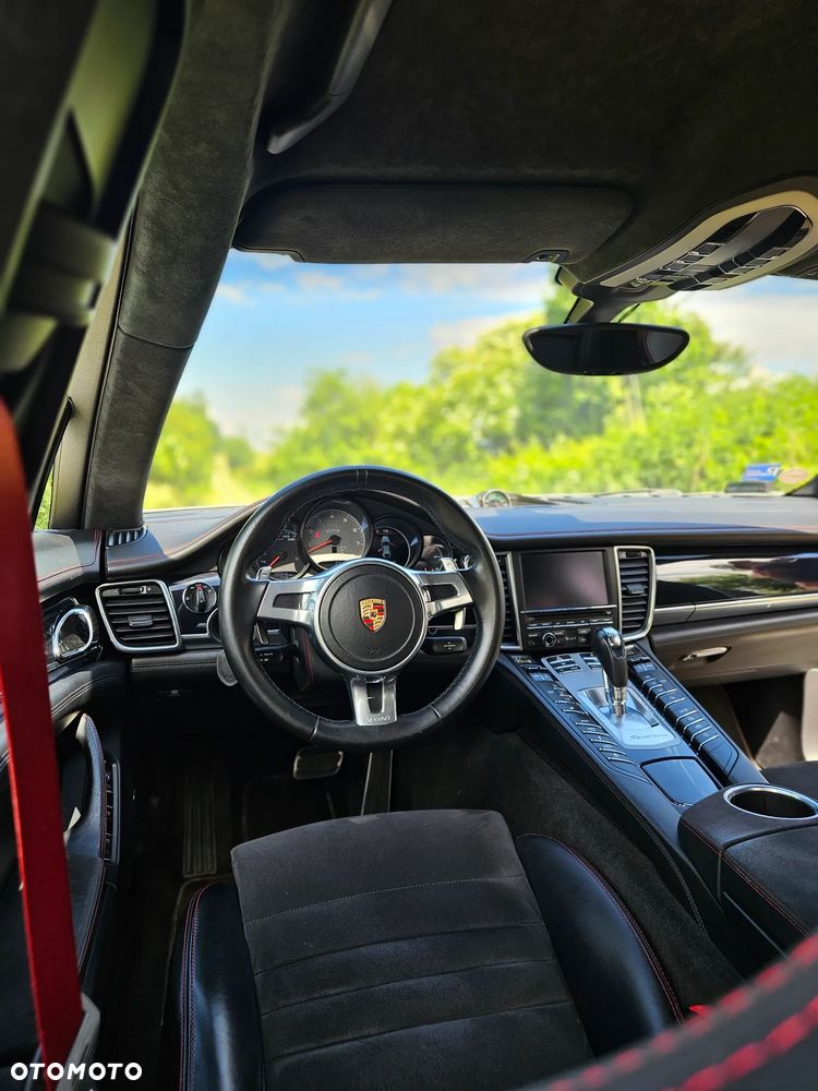 Porsche Panamera - 10