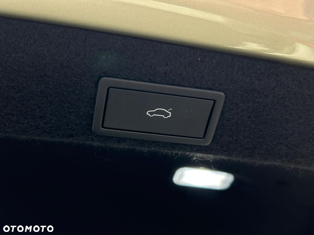 Skoda Superb 2.0 TSI 4x4 L&K DSG - 11