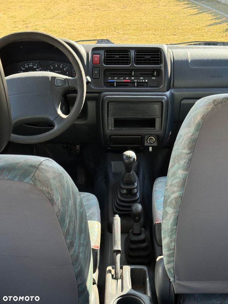 Suzuki Jimny - 10