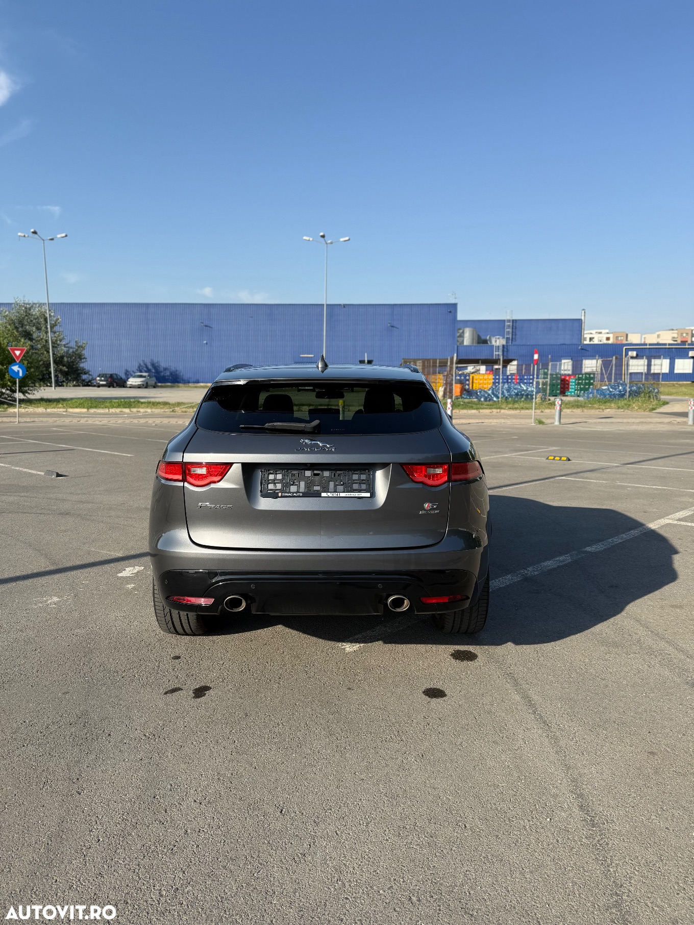 Jaguar F-Pace 30d AWD S - 5