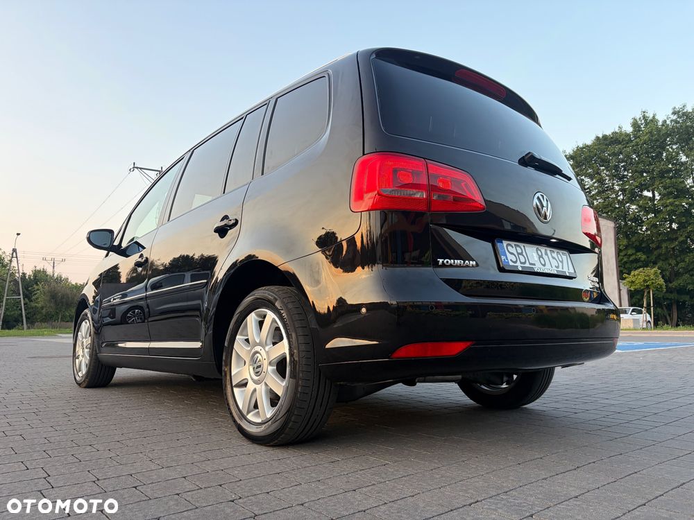 Volkswagen Touran 2.0 TDI DPF DSG Life - 20