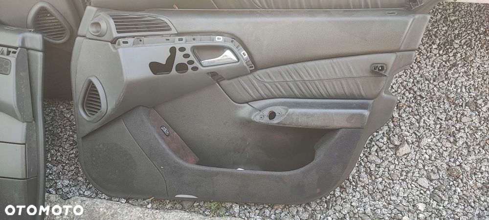 TAPICERKA BOCZKI CZARNA SKÓRA MERCEDES W220 LONG - 3