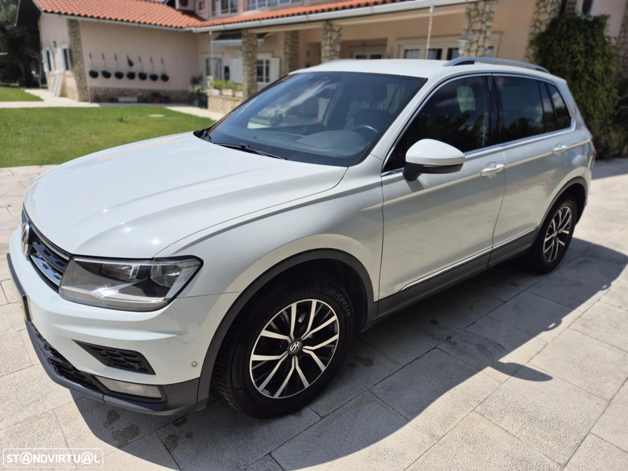 VW Tiguan 1.5 TSI Confortline - 14