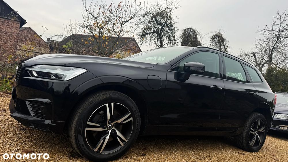 Volvo XC 60 T6 Plug-In Hybrid AWD R-Design - 2