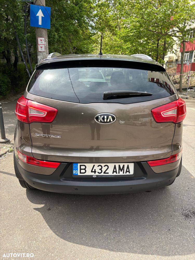 Kia Sportage 1.6 GSL MT 4x2 CLASSIC - 4